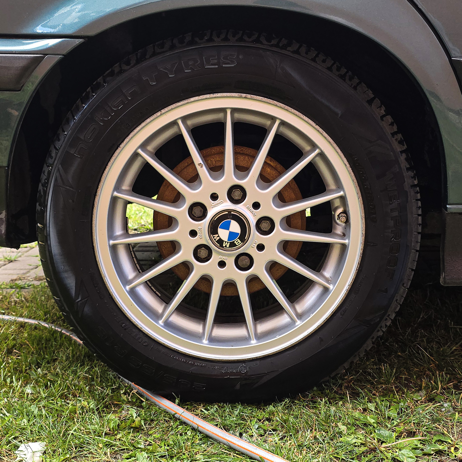 LB Detailing – tiszta autó referenciafotó